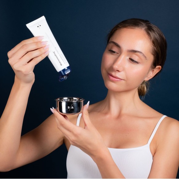 Matrixneedling - ENZYMATIC PEELING Essential Solution - 100ml