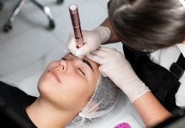 Dermografo per trucco permanente: a cosa serve e come sceglierlo